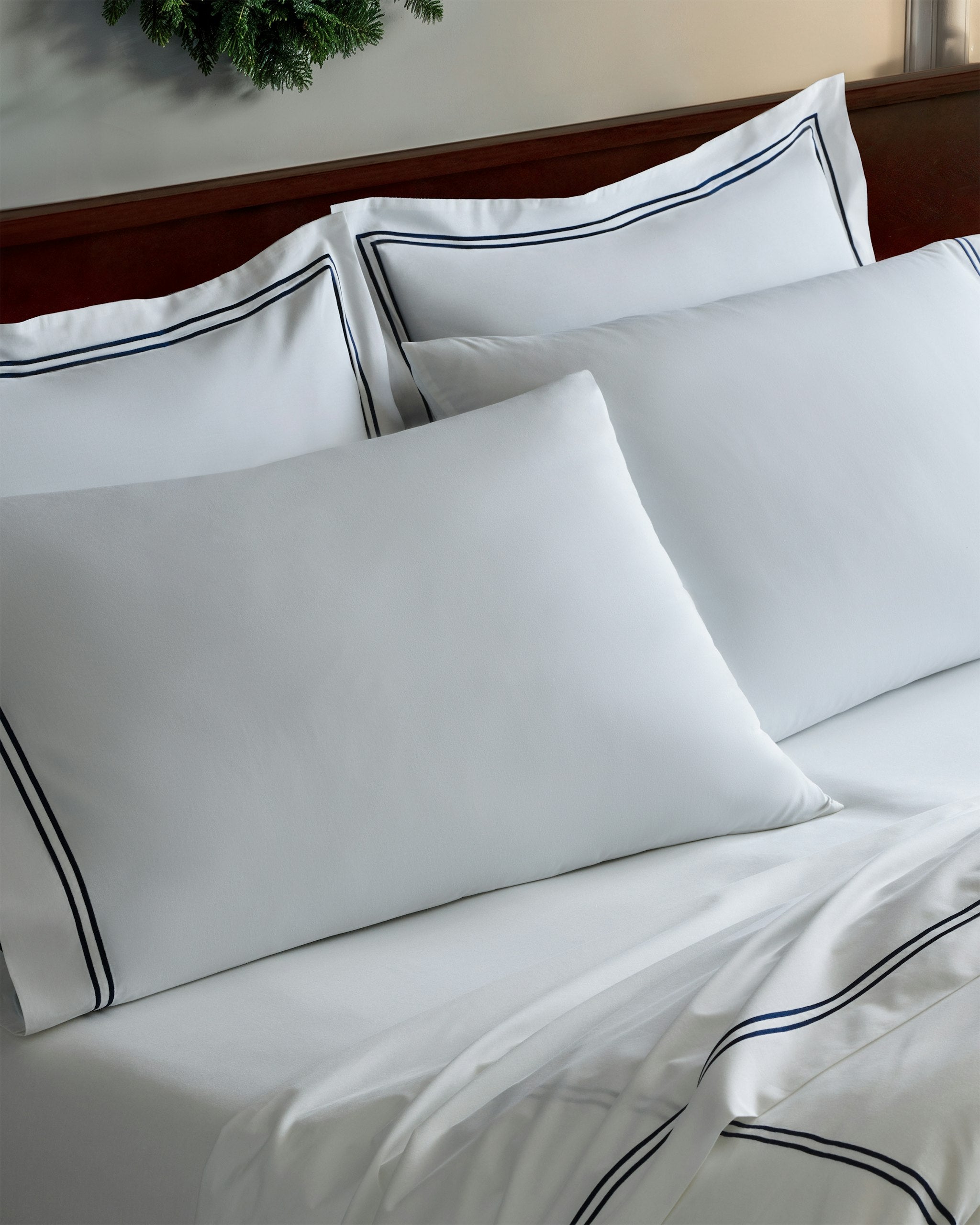 Luxe Premium Percale Euro Sham in Sweethearts