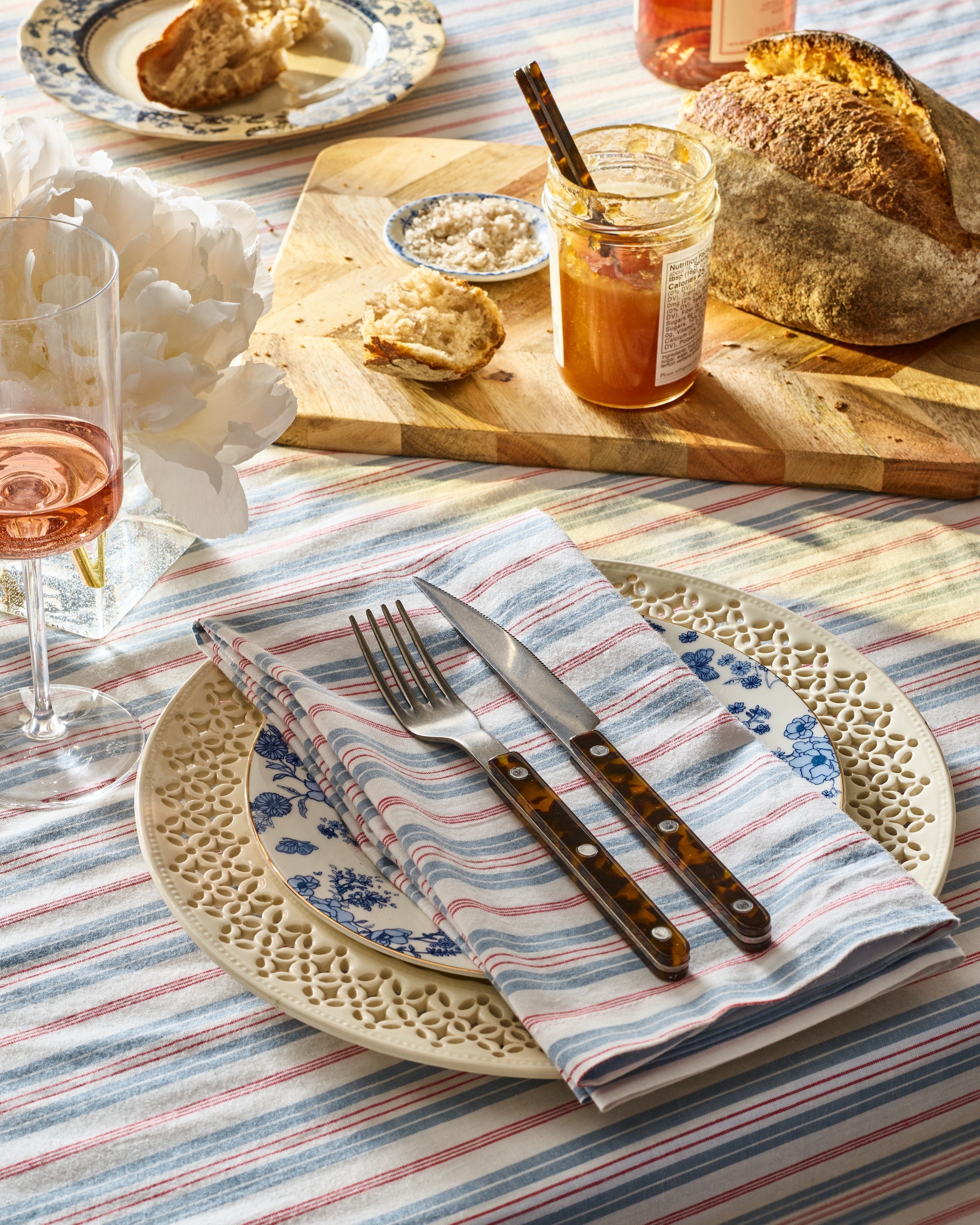 Signature Twill Napkins in Vintage French Stripes